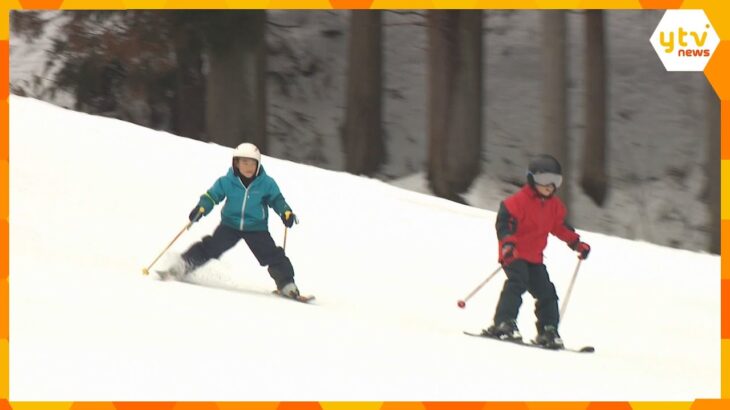 「1か月ぶりなので待望の雪」営業休止していたスキー場、本格的オープン　暖冬の影響で雪不足　兵庫