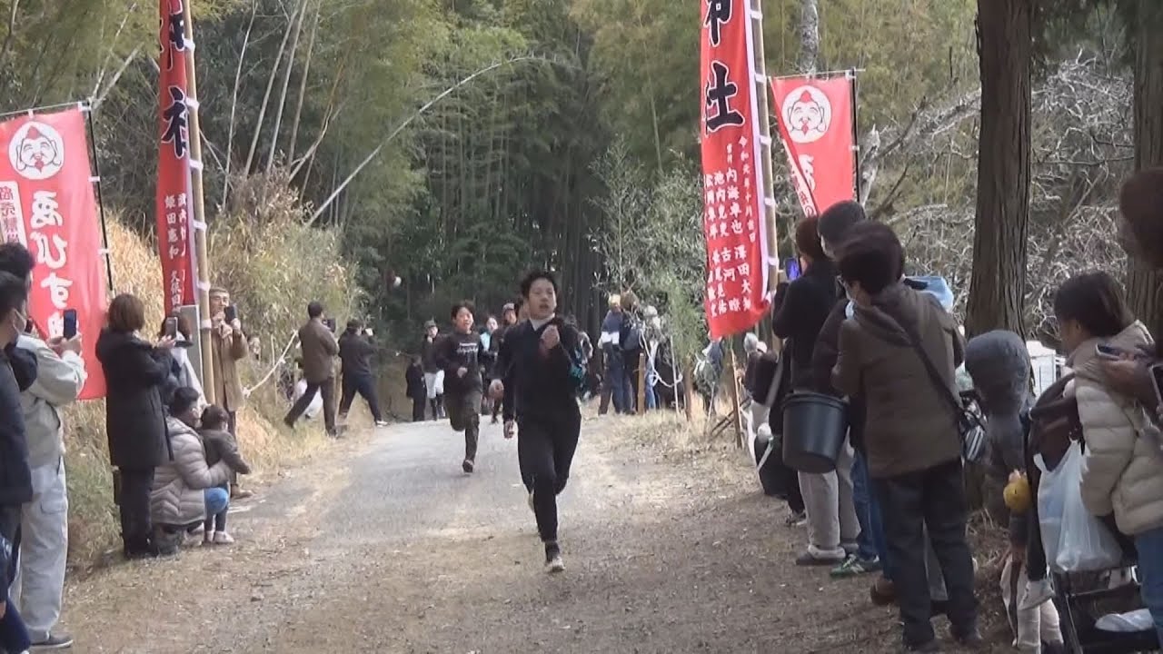 兵庫・福崎町の神社で「子福ちゃん選び」　西宮神社の福男選びに倣い小学生が走力競う