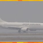 【速報】JAL機が雷に2度打たれ関西空港に目的地変更し急きょ着陸「煙のようなにおい」けが人なし