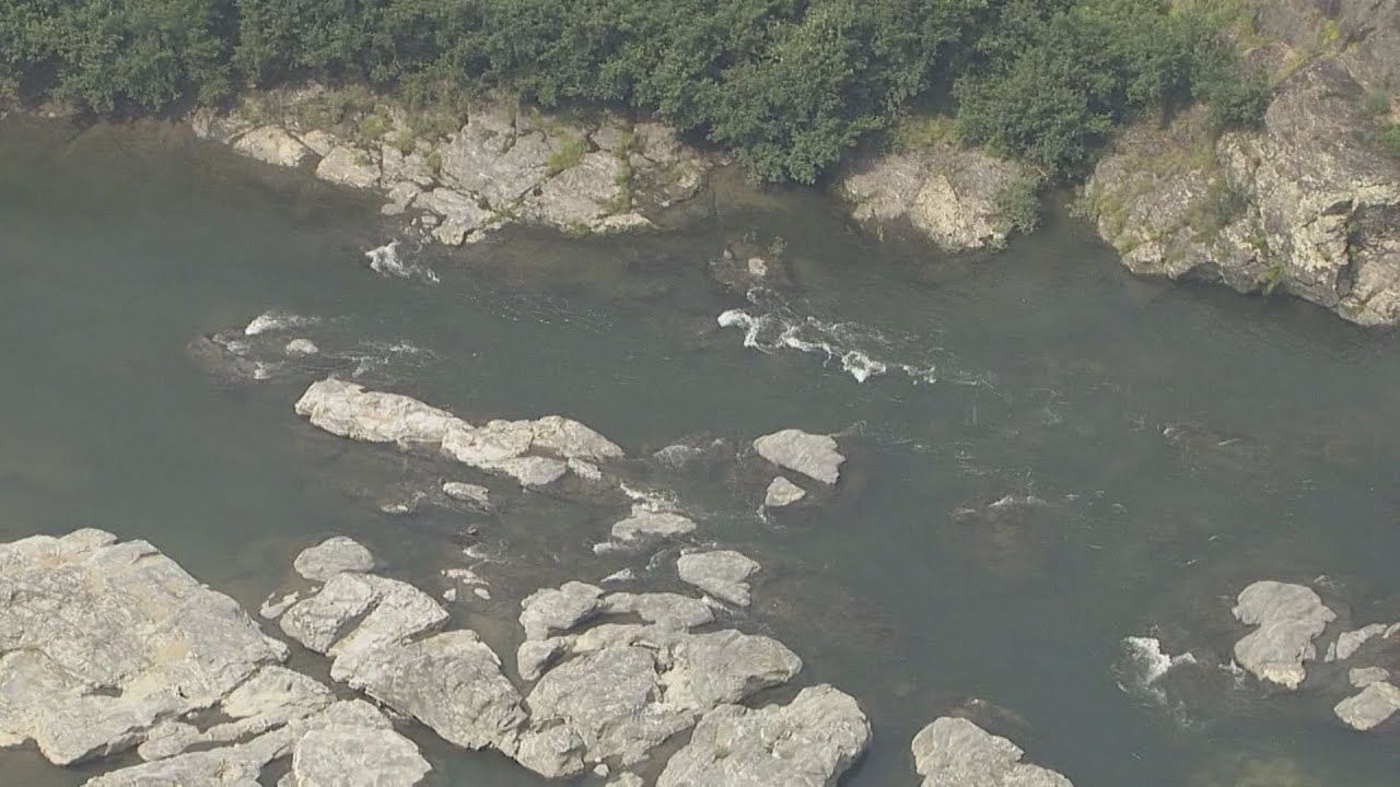 吉野川で川遊びをしていた男性（２１）が溺れ死亡　深さ３．５メートルの川底で発見