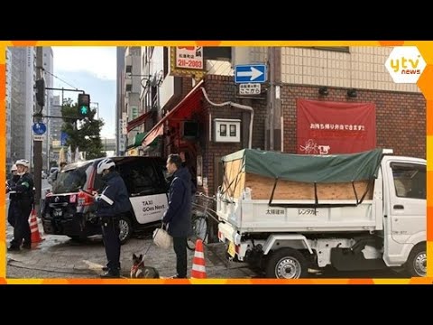 【車が突然店内に…】防犯カメラがとらえた瞬間　松屋町筋で車2台が衝突、はずみで飲食店に突っ込む　左車線から強引に右折か　大阪市中央区
