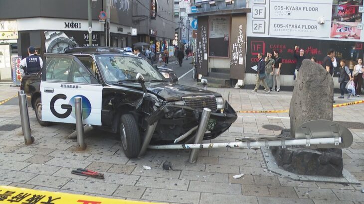 歩道にタクシー突っ込み２人けが　道頓堀