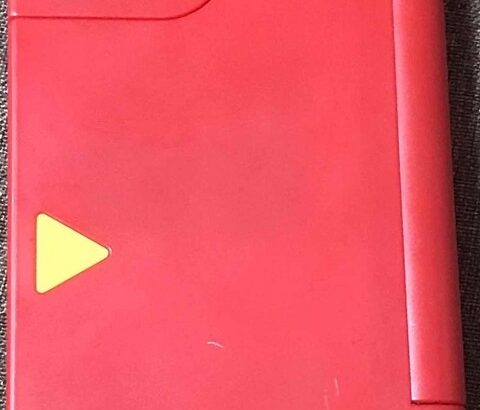 このポケモン図鑑のおもちゃ知ってる奴いる？