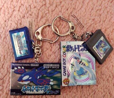 ポケセンで買ったキーホルダー見てよ
